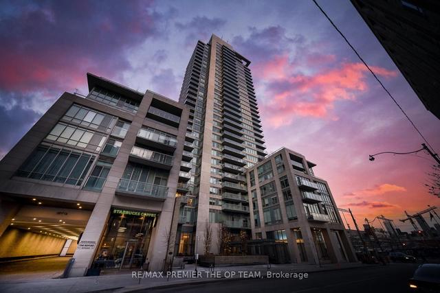 709 - 1 Bedford Rd, Condo with 2 bedrooms, 2 bathrooms and 2 parking in Toronto ON | Image 12