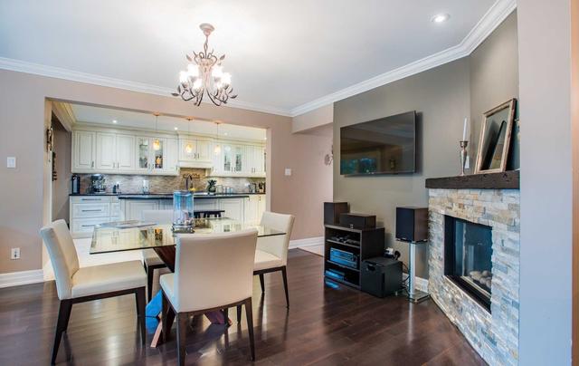 1311 Bunsden Ave, House detached with 4 bedrooms, 4 bathrooms and 6 parking in Mississauga ON | Image 5