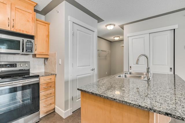 306 - 2233 34 Avenue Sw, Condo with 1 bedrooms, 1 bathrooms and 1 parking in Calgary AB | Image 2