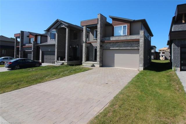 3154 Frieda Way, House detached with 3 bedrooms, 2 bathrooms and 6 parking in London ON | Image 2