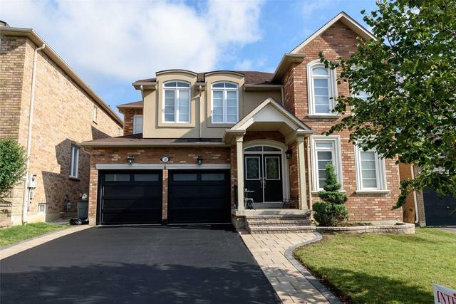 36 Foxwood Rd, House detached with 4 bedrooms, 4 bathrooms and 6 parking in Vaughan ON | Image 1