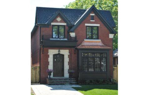 252 Sutherland Dr, House detached with 4 bedrooms, 4 bathrooms and 3 parking in Toronto ON | Image 1