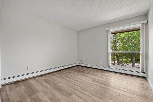 631 - 860 Midridge Drive Se, Condo with 2 bedrooms, 1 bathrooms and 1 parking in Calgary AB | Image 19