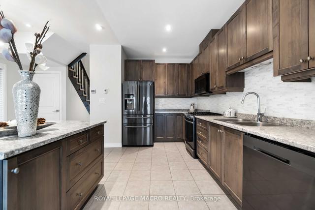 37 - 30 Times Square Blvd, House attached with 3 bedrooms, 3 bathrooms and 2 parking in Hamilton ON | Image 34
