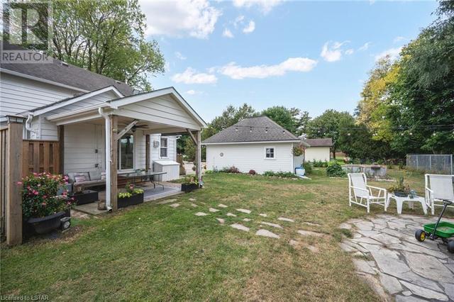 9398 Glendon Drive, House detached with 4 bedrooms, 1 bathrooms and 11 parking in Strathroy Caradoc ON | Image 31
