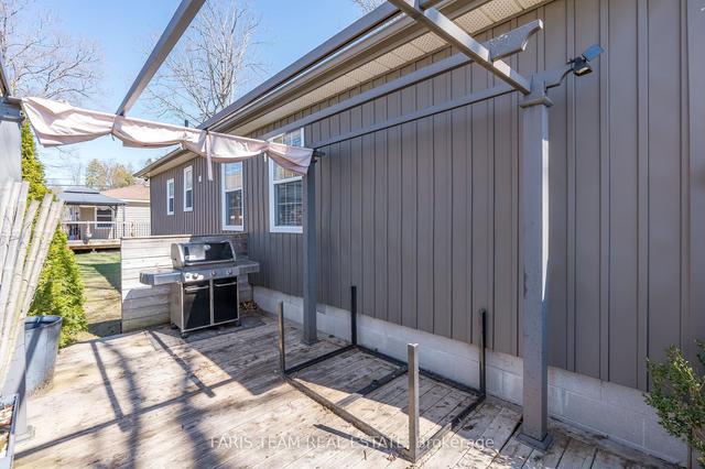 4 Oliver Dr, House detached with 3 bedrooms, 1 bathrooms and 2 parking in Tiny ON | Image 9