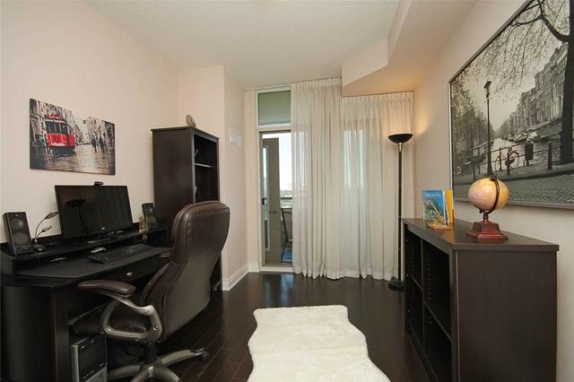 1209 - 10 Bloorview Pl, Condo with 2 bedrooms, 2 bathrooms and 1 parking in Toronto ON | Image 8