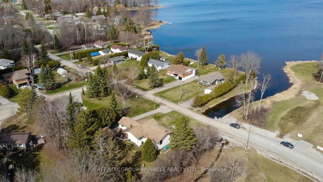 14 Lakeview Cres, House detached with 3 bedrooms, 3 bathrooms and 6 parking in Kawartha Lakes ON | Image 29