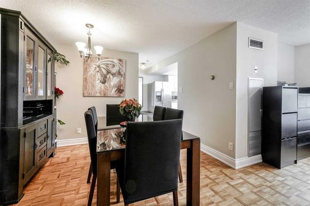 1110 - 3695 Kaneff Cres, Condo with 1 bedrooms, 1 bathrooms and 1 parking in Mississauga ON | Image 5