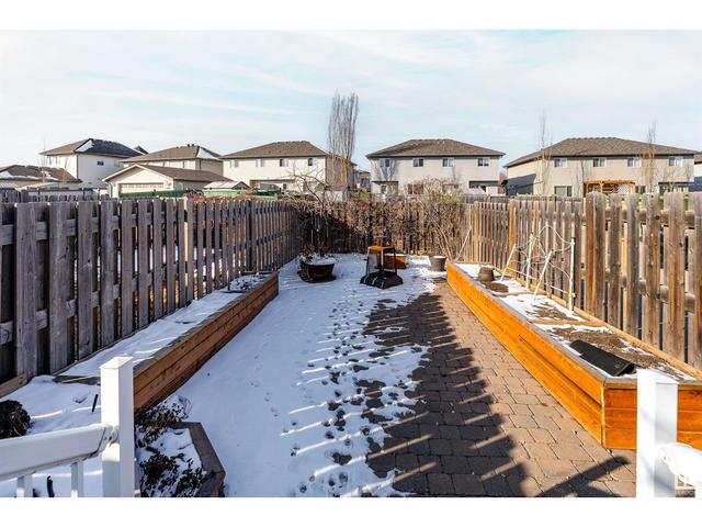 660 Crimson Dr, House detached with 3 bedrooms, 3 bathrooms and 6 parking in Edmonton AB | Image 44