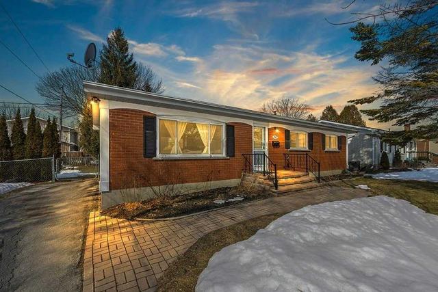 187 Belmont Ave, House detached with 3 bedrooms, 2 bathrooms and 2 parking in Kingston ON | Image 1
