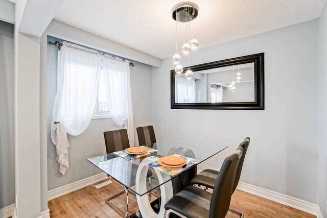 23 - 2688 Bromsgrove Rd, Townhouse with 3 bedrooms, 2 bathrooms and 2 parking in Mississauga ON | Image 6