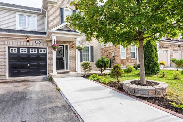 17 Jessop Dr, House semidetached with 3 bedrooms, 4 bathrooms and 4 parking in Brampton ON | Image 12