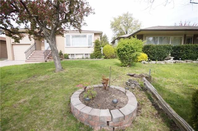 2771 Tallberg Crt, House detached with 3 bedrooms, 2 bathrooms and 2 parking in Mississauga ON | Image 4