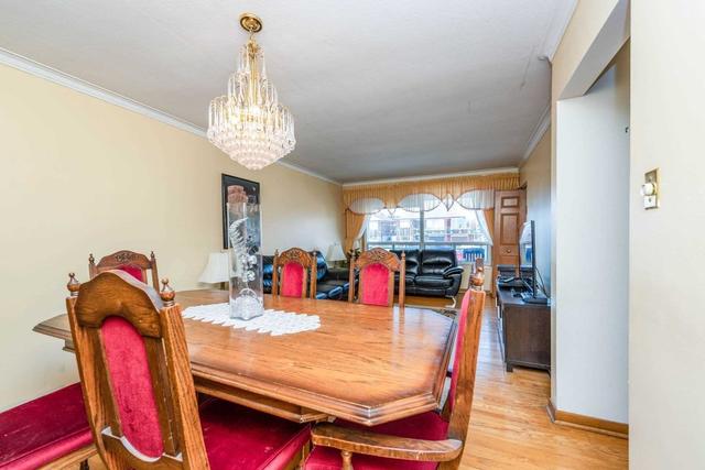 9 Songwood Dr S, House semidetached with 3 bedrooms, 2 bathrooms and 3 parking in Toronto ON | Image 35