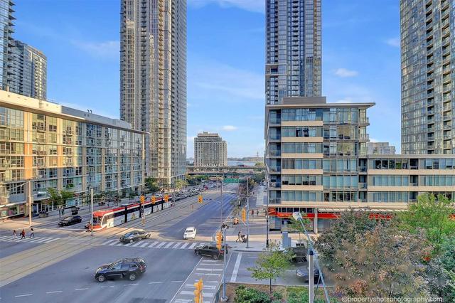 319 - 4k Spadina Ave, Condo with 2 bedrooms, 2 bathrooms and 1 parking in Toronto ON | Image 17