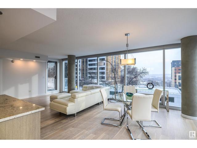 505 - 9720 106 St Nw, Condo with 2 bedrooms, 2 bathrooms and null parking in Edmonton AB | Card Image