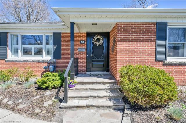 68 Devon Street, House detached with 2 bedrooms, 2 bathrooms and 2 parking in Brantford ON | Image 23