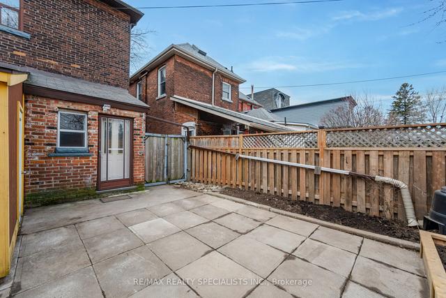 228 Locke St N, House semidetached with 3 bedrooms, 1 bathrooms and 2 parking in Hamilton ON | Image 28