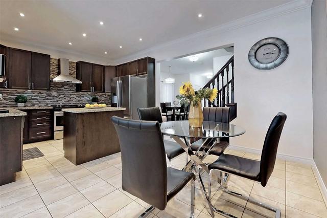 58 Millhouse Crt, House attached with 4 bedrooms, 4 bathrooms and 4 parking in Vaughan ON | Image 7