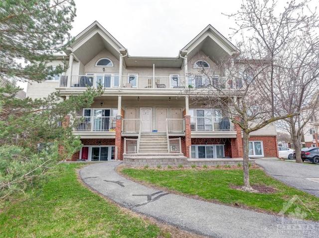a - 97 Crestway Drive, Condo with 1 bedrooms, 1 bathrooms and 1 parking in Ottawa ON | Image 1