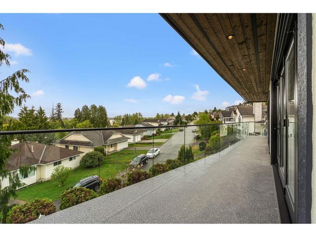 1197 Fraserview Street, House detached with 6 bedrooms, 8 bathrooms and null parking in Port Coquitlam BC | Image 17