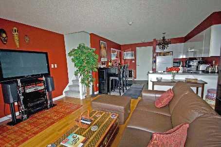 402 - 1029 King St W, Condo with 1 bedrooms, 1 bathrooms and 1 parking in Toronto ON | Image 2