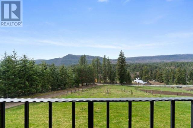 2457 Salmon River Road, House detached with 6 bedrooms, 3 bathrooms and 2 parking in Columbia Shuswap D BC | Image 41