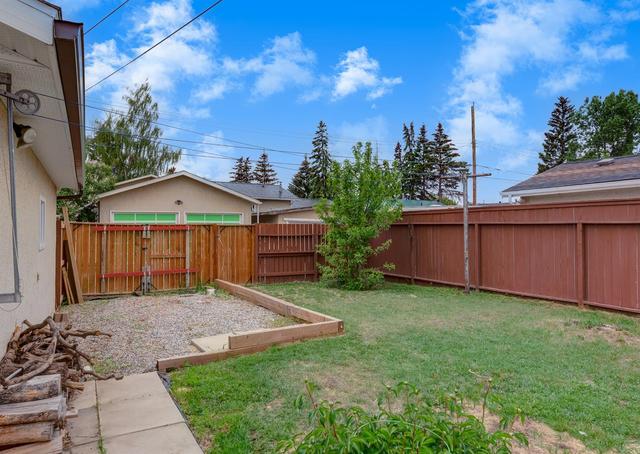101 Pensacola Close Se, House detached with 4 bedrooms, 2 bathrooms and 2 parking in Calgary AB | Image 37