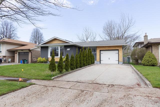 7243 Dirdene St, House detached with 3 bedrooms, 2 bathrooms and 3 parking in Niagara Falls ON | Image 22