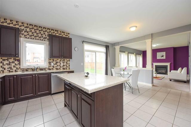 147 Latania Blvd, House detached with 4 bedrooms, 6 bathrooms and 6 parking in Brampton ON | Image 11