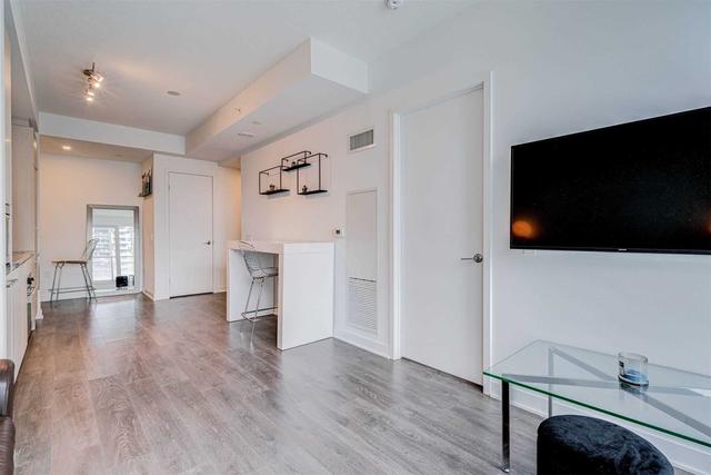 3106 - 125 Blue Jays Way, Condo with 1 bedrooms, 1 bathrooms and 0 parking in Toronto ON | Image 3