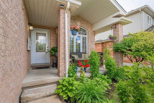 78 Clairfields Dr W, House detached with 3 bedrooms, 3 bathrooms and 4 parking in Guelph ON | Image 30