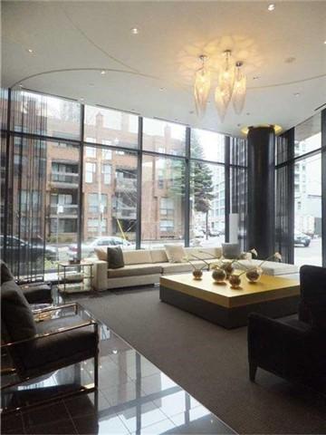 th 103 - 32 Davenport Rd, Townhouse with 3 bedrooms, 4 bathrooms and 2 parking in Toronto ON | Image 2