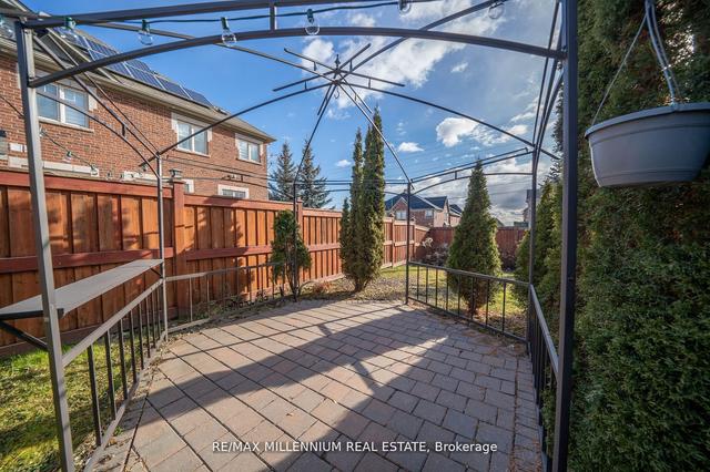 1 Lourakis St, House detached with 3 bedrooms, 3 bathrooms and 4 parking in Richmond Hill ON | Image 31