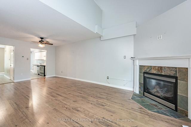 207 - 2110 Cleaver Ave, House attached with 2 bedrooms, 2 bathrooms and 2 parking in Burlington ON | Image 2