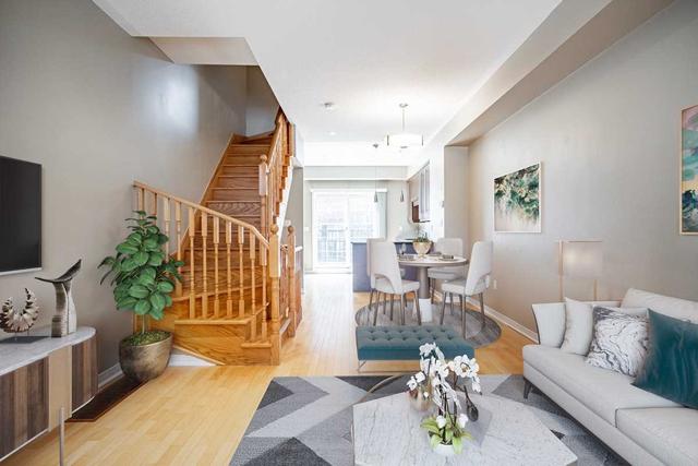 100 - 117a The Queensway, Townhouse with 3 bedrooms, 2 bathrooms and 1 parking in Toronto ON | Image 18