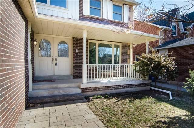 2113 Grosvenor St, House detached with 5 bedrooms, 5 bathrooms and 2 parking in Oakville ON | Image 2