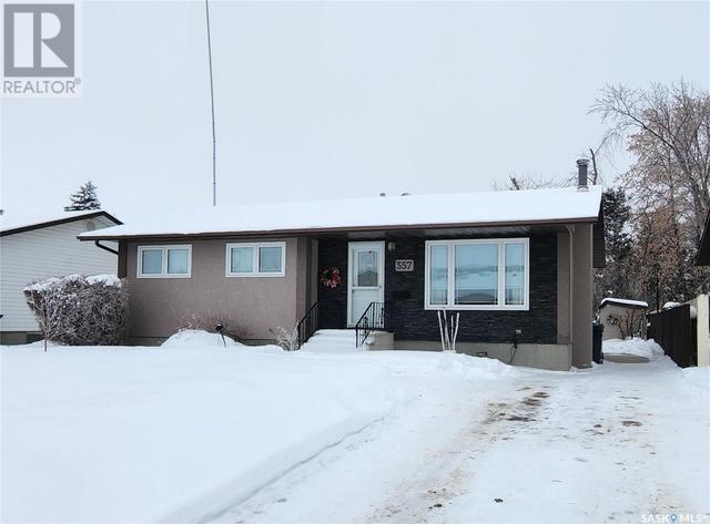 357 Montreal Street, House detached with 4 bedrooms, 1 bathrooms and null parking in Melville SK | Image 1