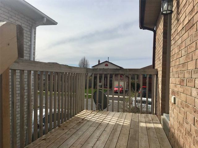 22 Dunkin Ave, House detached with 3 bedrooms, 2 bathrooms and 5 parking in Clarington ON | Image 5