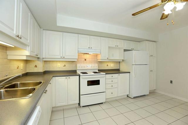 404 - 2500 Rutherford Rd, Condo with 2 bedrooms, 2 bathrooms and 1 parking in Vaughan ON | Image 15