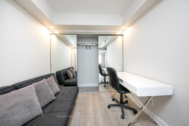 2818 - 155 Yorkville Ave, Condo with 2 bedrooms, 2 bathrooms and 1 parking in Toronto ON | Image 9