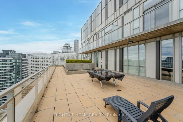 808 - 83 Redpath Ave, Condo with 1 bedrooms, 1 bathrooms and 1 parking in Toronto ON | Image 20
