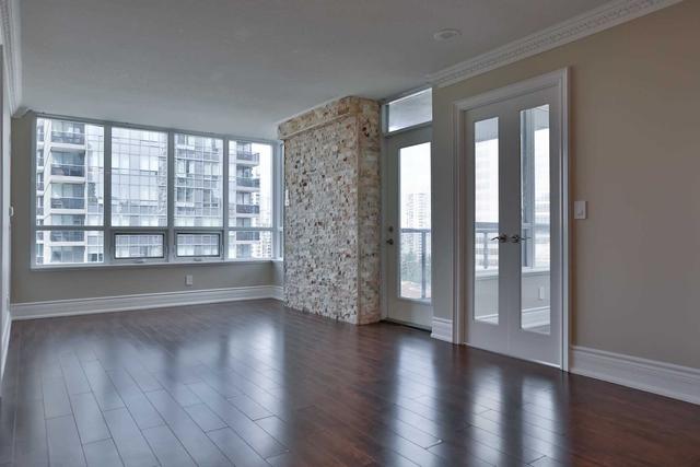 813 - 15 Greenview Ave, Condo with 2 bedrooms, 2 bathrooms and 1 parking in Toronto ON | Image 17