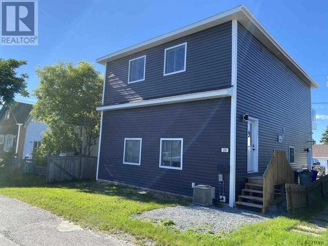20 Laurier Ave, House detached with 2 bedrooms, 1 bathrooms and 5 parking in Timmins ON | Image 6