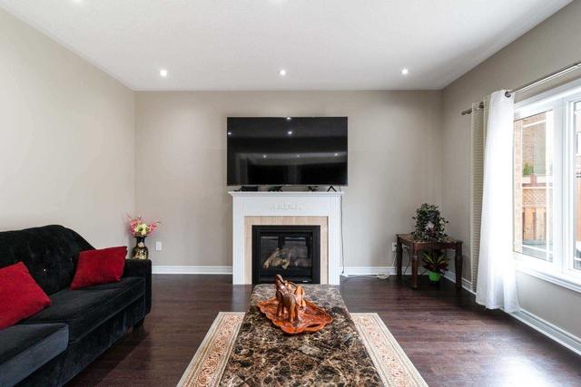 17 Bellotti Cres, House detached with 4 bedrooms, 4 bathrooms and 4 parking in Ajax ON | Image 37
