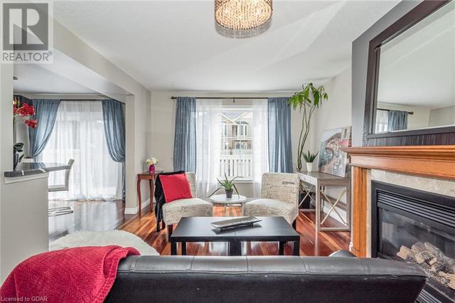 941 Gordon Street Unit# 2, Condo with 3 bedrooms, 1 bathrooms and 2 parking in Guelph ON | Card Image