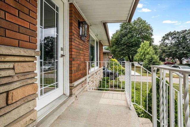 upper - 17 West 21st St, House detached with 3 bedrooms, 1 bathrooms and 2 parking in Hamilton ON | Image 23