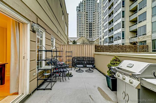 th 9 - 8 Rean Dr, Townhouse with 3 bedrooms, 4 bathrooms and 2 parking in Toronto ON | Image 11