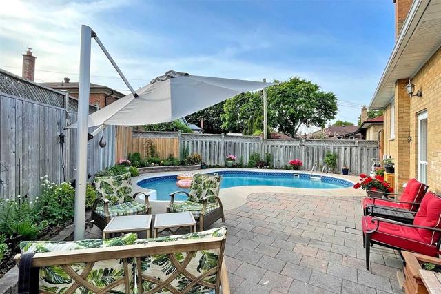 lower - 41 Roseglor Cres, House detached with 2 bedrooms, 1 bathrooms and 1 parking in Toronto ON | Image 18